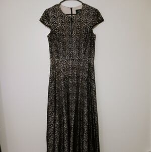 Elegant Alex Evenings Black and Blush Lace Dress